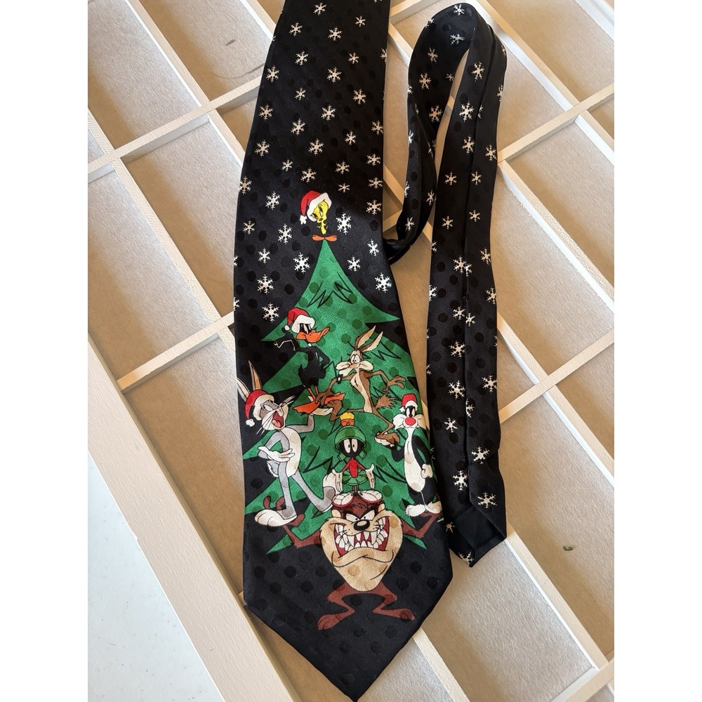 Looney Tunes '96 Christmas Tie Bugs Daffy Tweety Sylvester Taz Martin Wiley SILK